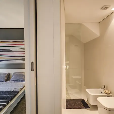 Apartment Romantic Gem In Santa Catarina Lisbon